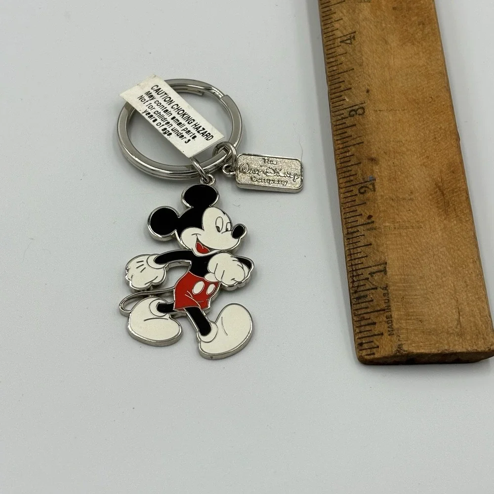 Mickey Mouse Key Chain Vintage Walk Disney‎ Metal New
